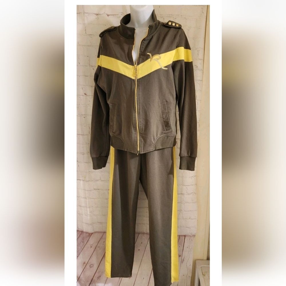 Vintage VG Y2K Rocawear "Roc" Brown/Yellow/Gold Trim Fleece 2 Pc. Tracksuit Sz.L